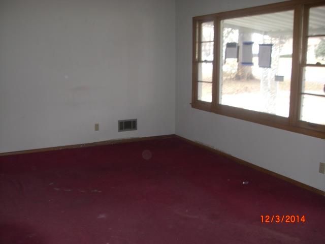 7401 E 110th St, Kansas City, MO 64134