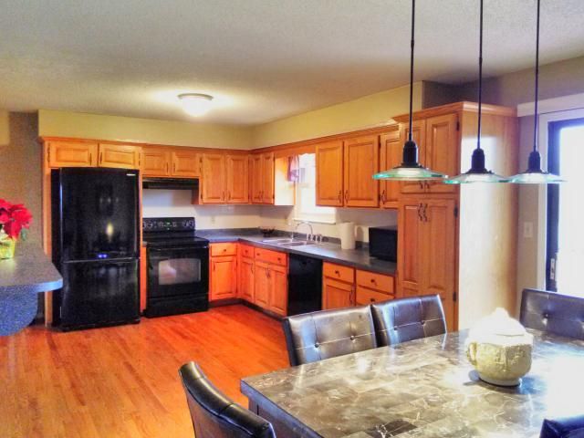 5705 Locust Ave, Kansas City, KS 66106