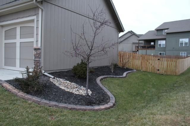 7802 NE 112th St, Kansas City, MO 64157