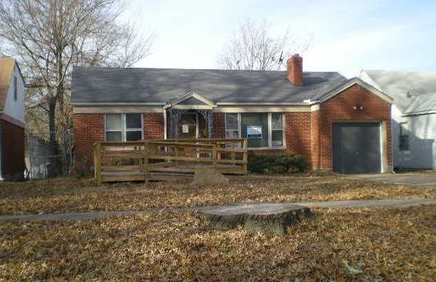 7216 Virginia Ave, Kansas City, MO 64131