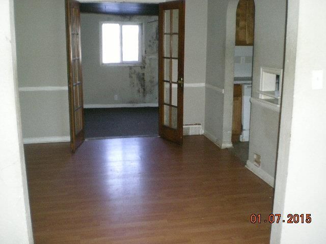 7216 Virginia Ave, Kansas City, MO 64131