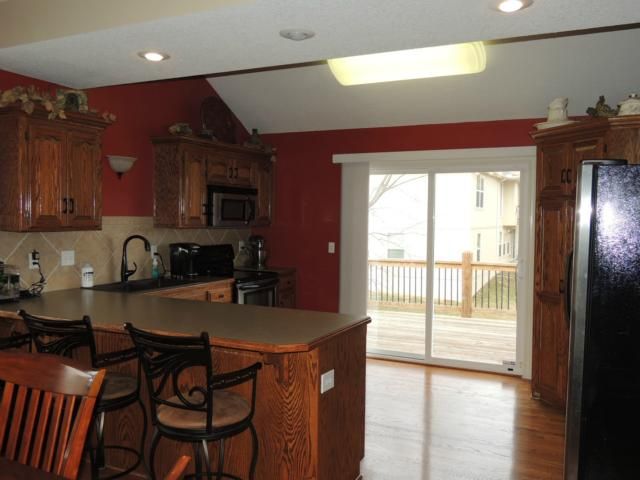 25204 E 30th Ter, Blue Springs, MO 64015