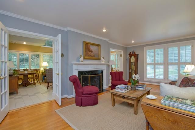800 W 53rd Ter, Kansas City, MO 64112