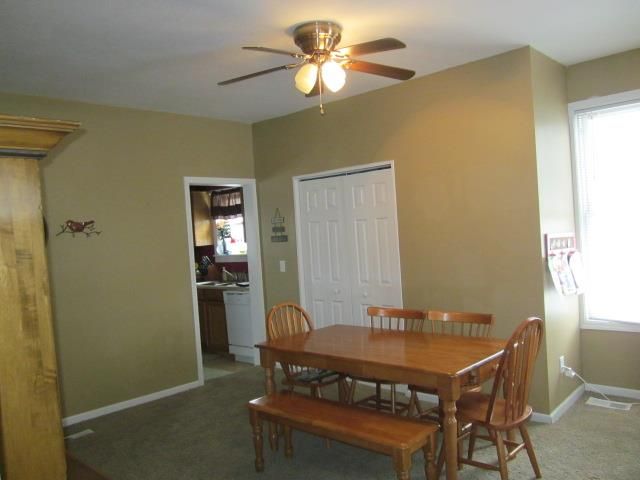 207 Winner Ave, Smithville, MO 64089