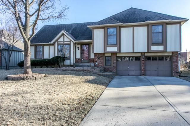 12043 W 105th St, Overland Park, KS 66215