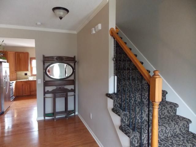 1901 Marvel Ln, Liberty, MO 64068