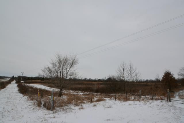 SW Outer Rd, Archie, MO 64725