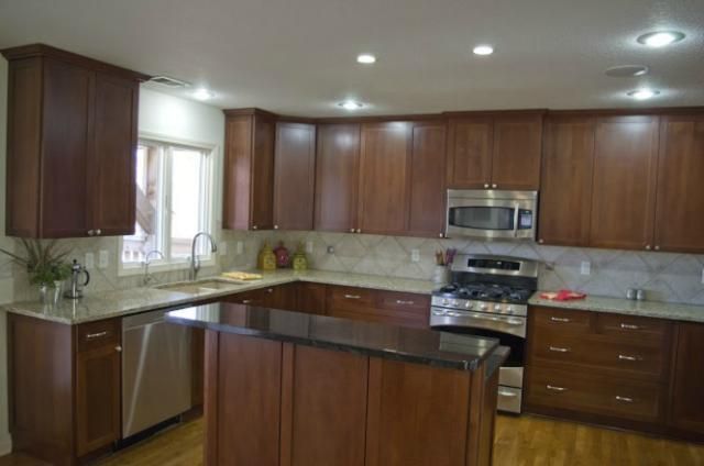 20802 W 123rd Ter, Olathe, KS 66061