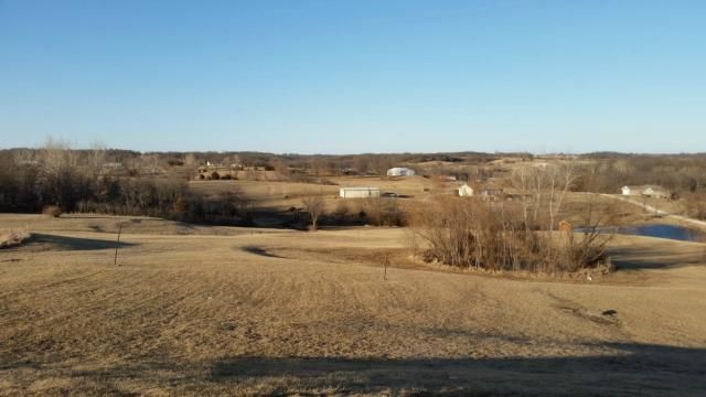 32435 Bridle Rd, Excelsior Springs, MO 64024