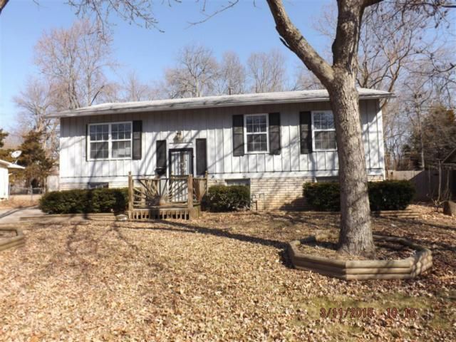 8606 E 91st St, Kansas City, MO 64138