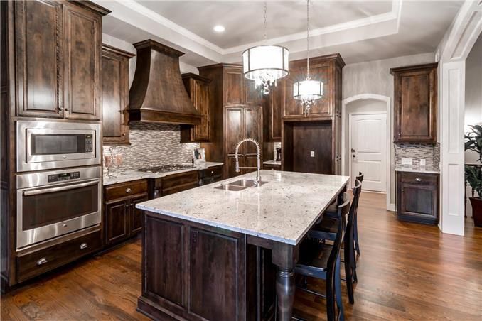 11675 S Gleason Rd, Olathe, KS 66061