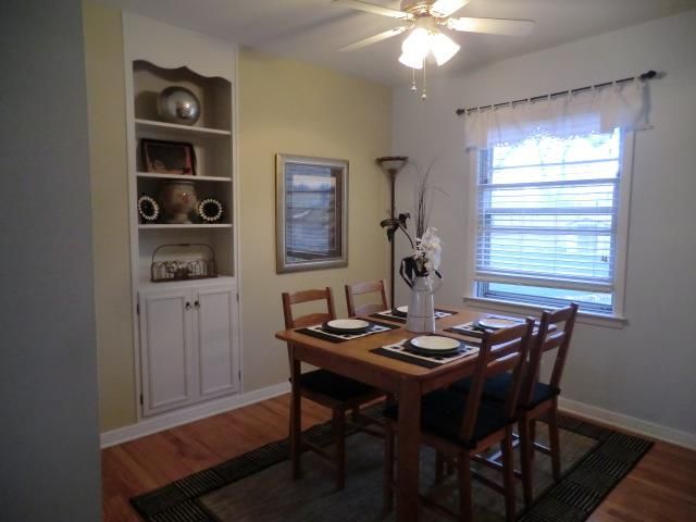 8722 Eby Dr, Overland Park, KS 66212