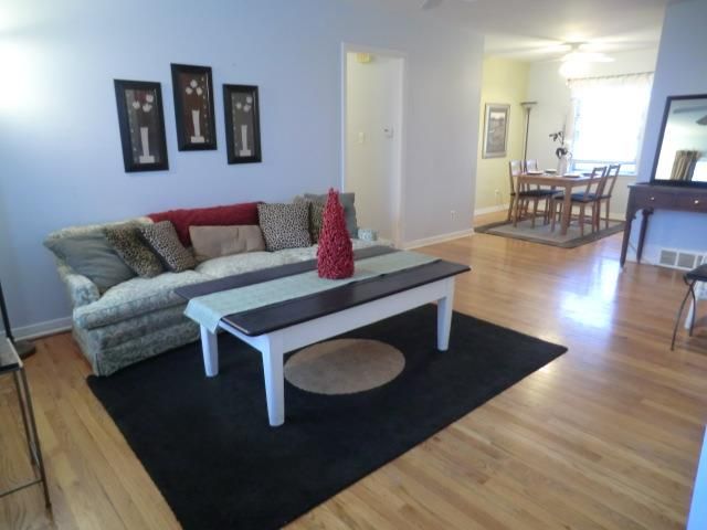 8722 Eby Dr, Overland Park, KS 66212