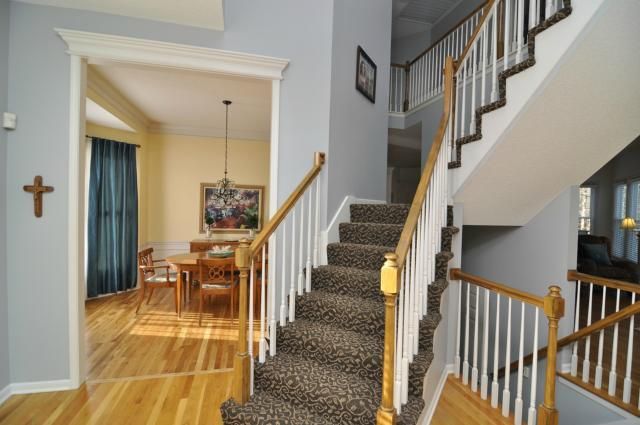 14320 Mackey St, Overland Park, KS 66223