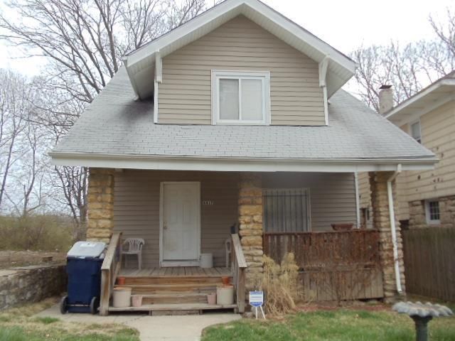4417 Tracy Ave, Kansas City, MO 64110