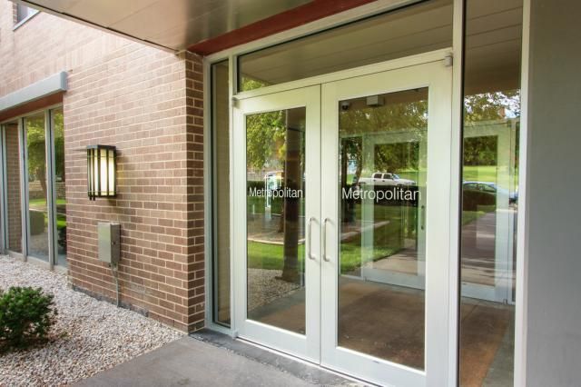 600 E 8th St #11B, Kansas City, MO 64106