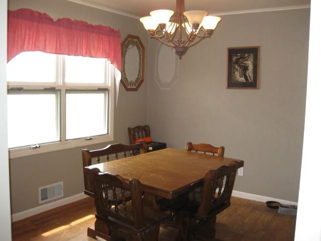 15637 Ripley St, Basehor, KS 66007