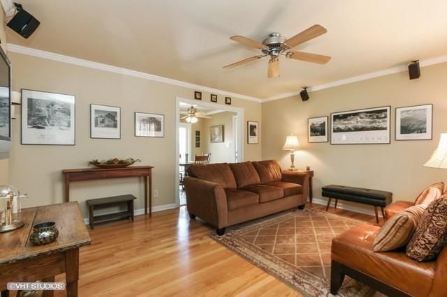 4406 E 111th Ter, Kansas City, MO 64137