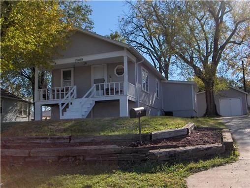 15109 E Truman Rd, Independence, MO 64050