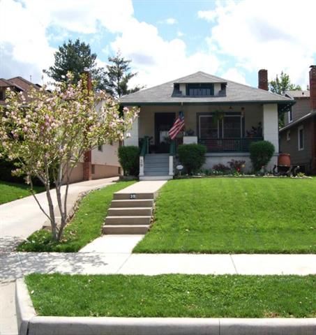39 W 74th Ter, Kansas City, MO 64114