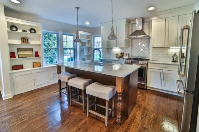 5601 Wornall Rd, Kansas City, MO 64113