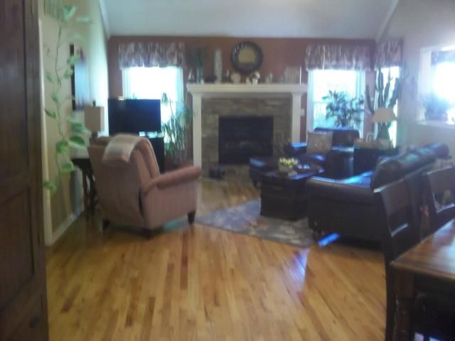6830 W 156th Ter, Overland Park, KS 66223