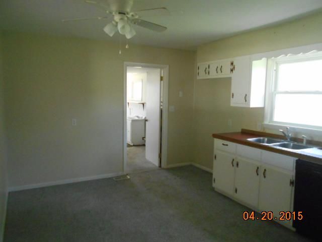 418 E Hickory St, Drexel, MO 64742