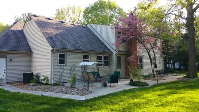 1306 E 109th St, Kansas City, MO 64131