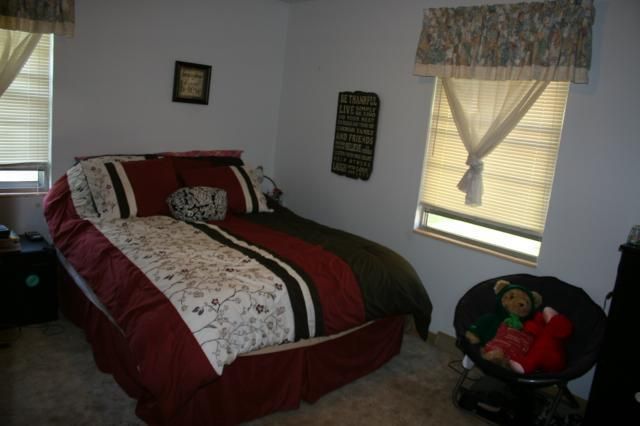 305 SE Independence Ave, Lee's Summit, MO 64063