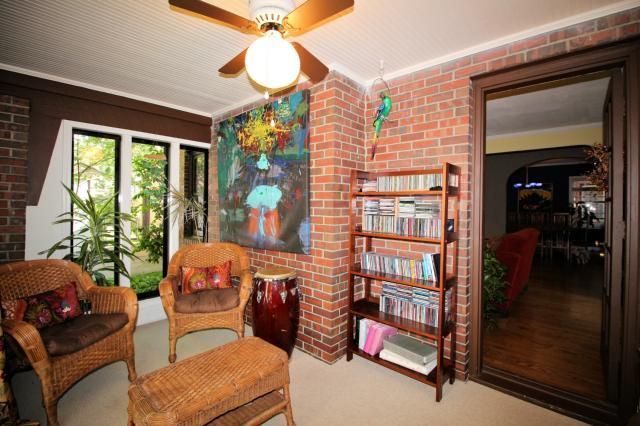 600 E 74 St, Kansas City, MO 64131