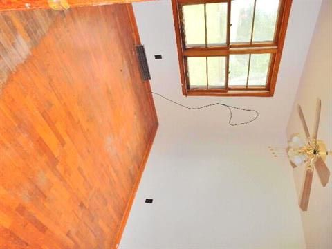 703 Mcfee St, Knob Noster, MO 65336