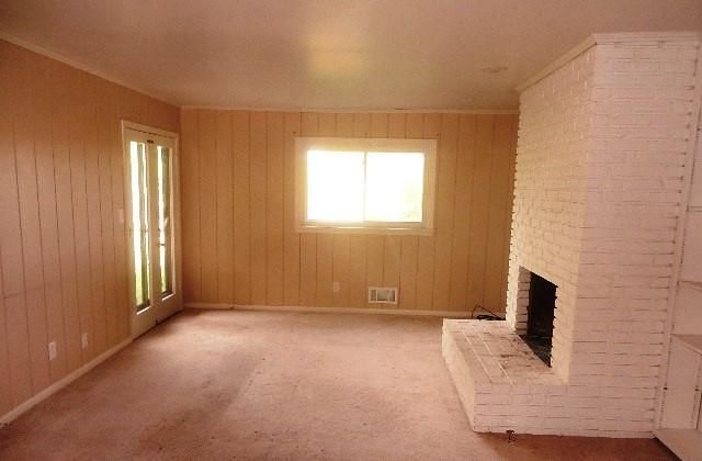 10941 Lydia Ave, Kansas City, MO 64131