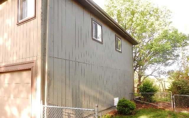 10941 Lydia Ave, Kansas City, MO 64131