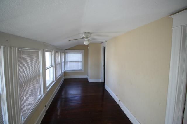 4144 Montgall Ave, Kansas City, MO 64130