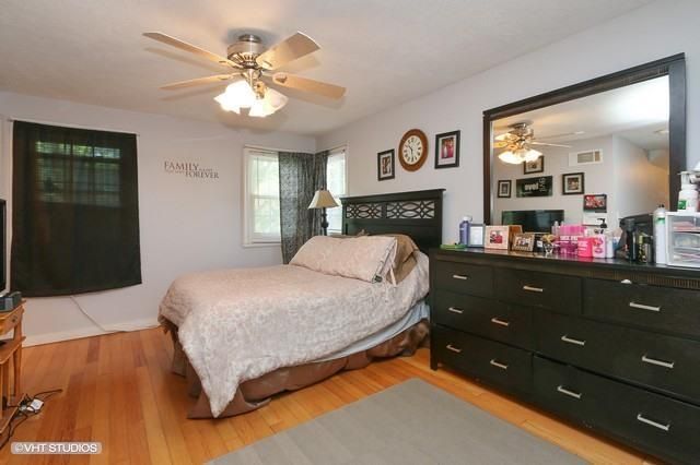 631 E 66th Ter, Kansas City, MO 64131