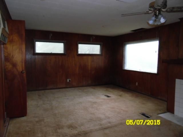 316 E Chicago St, Marceline, MO 64658