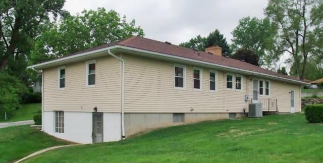 9300 E 52nd Ter, Kansas City, MO 64133