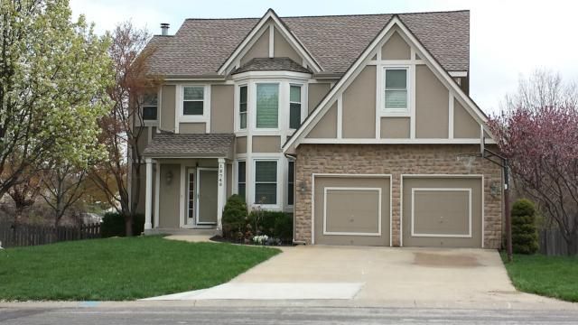 12745 Benson St, Overland Park, KS 66213