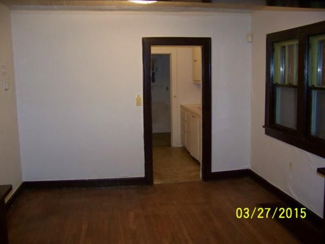 5425 Olive St, Kansas City, MO 64130