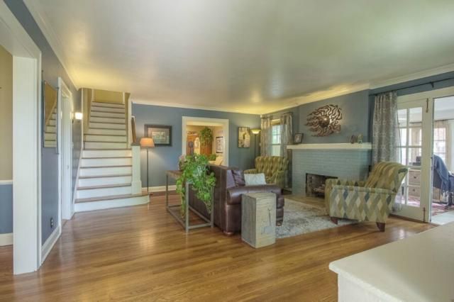 104 W 66th St, Kansas City, MO 64113