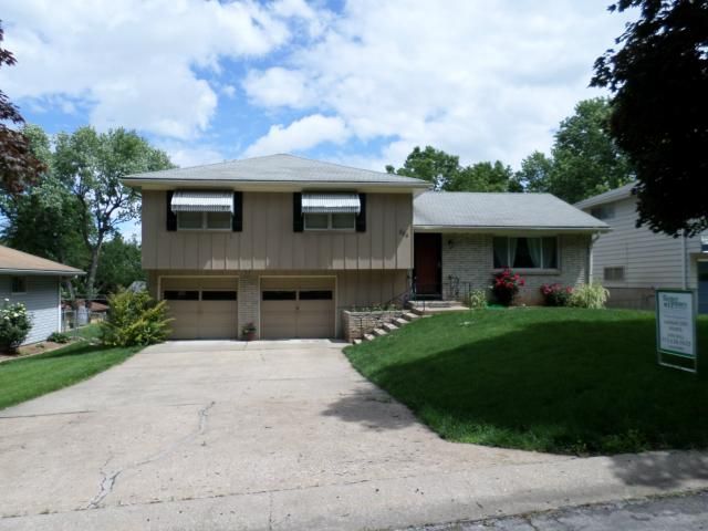 504 E 91st St, Kansas City, MO 64131