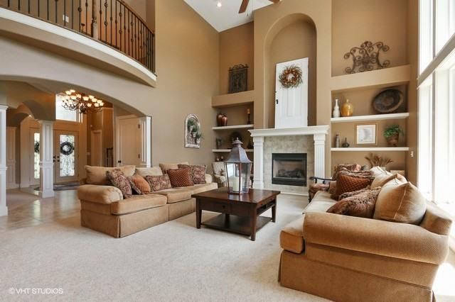 5311 W 166th Ter, Overland Park, KS 66085