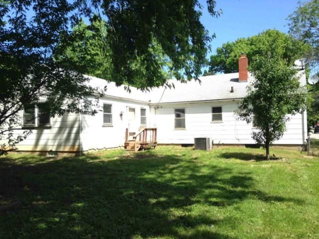 10917 E 57th Ter, Raytown, MO 64133