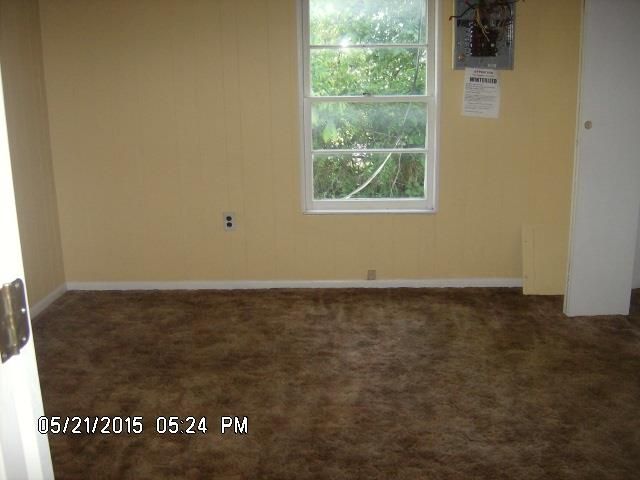 802 S Oakland St, Harrisonville, MO 64701