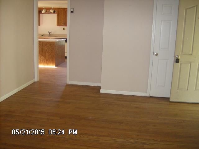 802 S Oakland St, Harrisonville, MO 64701