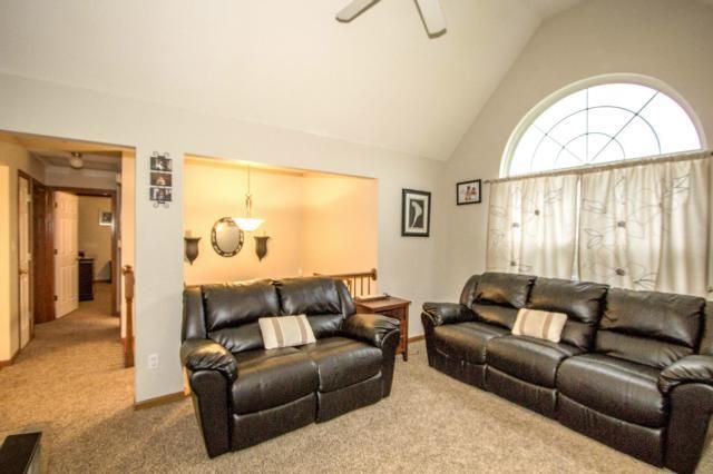 11308 N Central St, Kansas City, MO 64155
