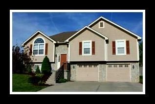 424 Hillbrook Dr, Lansing, KS 66043