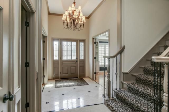 10848 Barton St, Overland Park, KS 66210