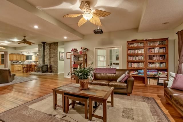 8908 Riverview Ave, Kansas City, KS 66112