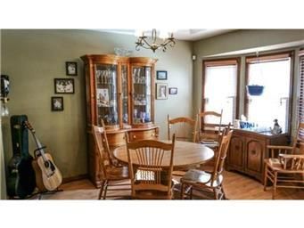817 Cosby St, Liberty, MO 64068